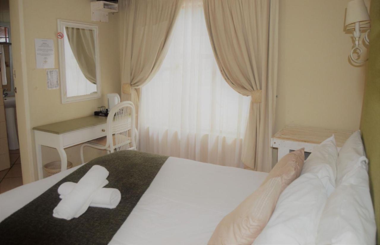 Buffalo Hotel Hectorspruit Екстер'єр фото