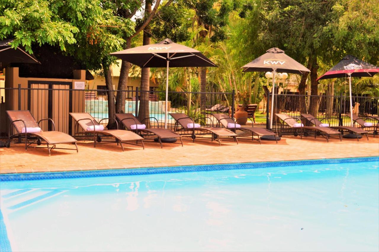 Buffalo Hotel Hectorspruit Екстер'єр фото